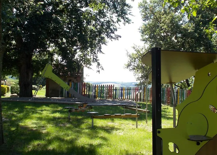 Hébergement de vacances Communal Ecole Montain (Tarn-et-Garonne)